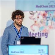 Laureato in Farmacia, Dottorato e Tutor in Chimica Farmaceutica, offro lezioni personalizzate in chimica e materie affini.